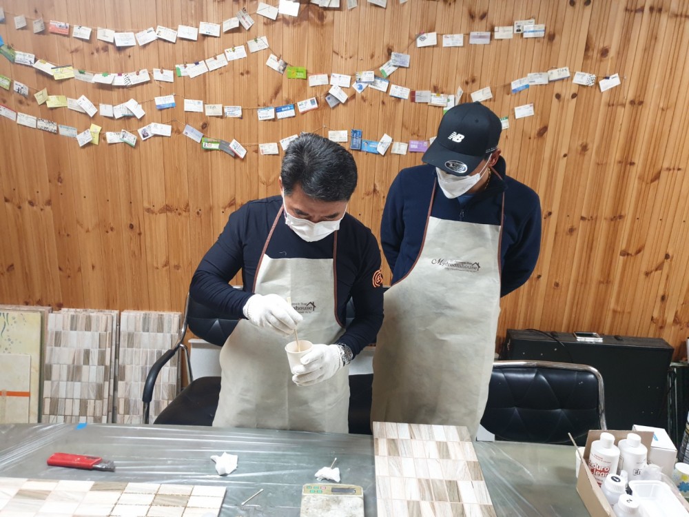 44c0e9b68dc006c53d823df099e52c5a_1617693