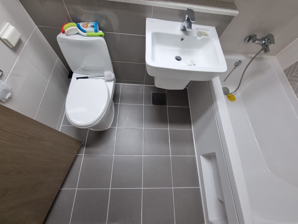 0a4ba500474c14a9820fbac1e17c12f6_1644540