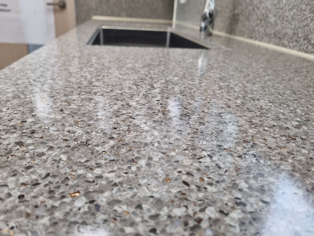 568e0d601d84c79e33b52713c62708fe_1644393