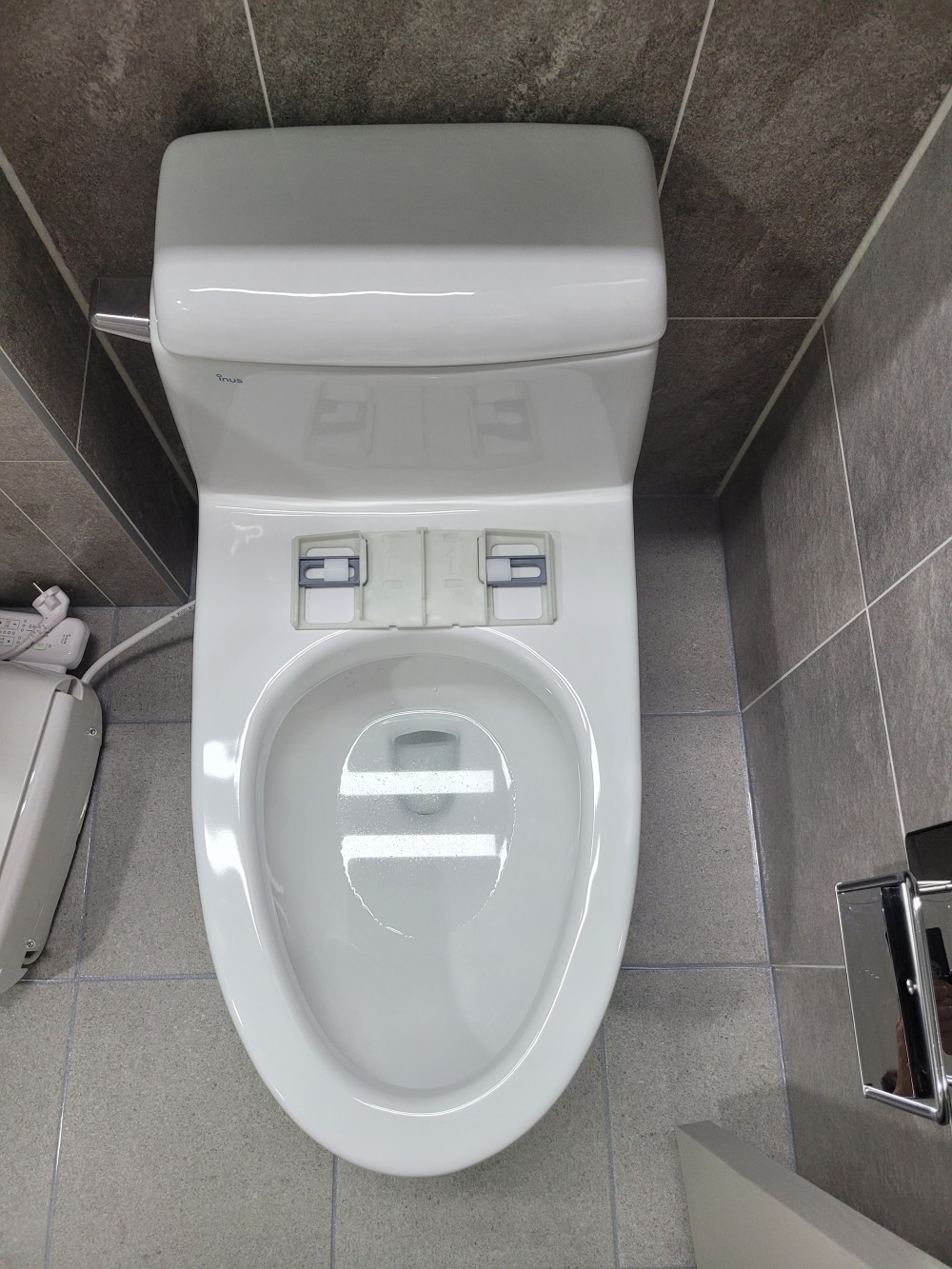 dabb69561bac3af4ad34df68f8d73fc6_1659333